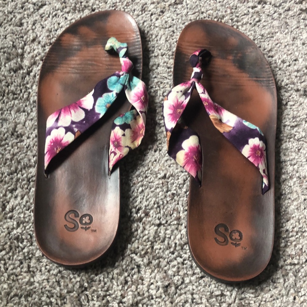 Purple floral sandals, size 9.5